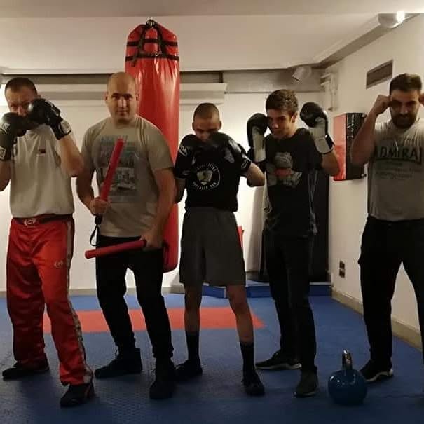 Takmičarska priprema u kik-boks i MMA klubu